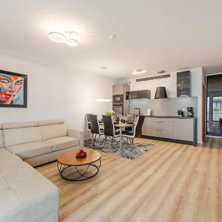 A 213 Basen Fitnes Bawialnia Parking W Cenie - Nadmorskie Tarasy-holiday