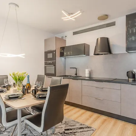 A 213 Basen Fitnes Bawialnia Parking W Cenie - Nadmorskie Tarasy-holiday Appartement *