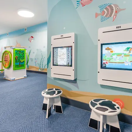 A 213 Basen Fitnes Bawialnia Parking W Cenie - Nadmorskie Tarasy-holiday Kołobrzeg